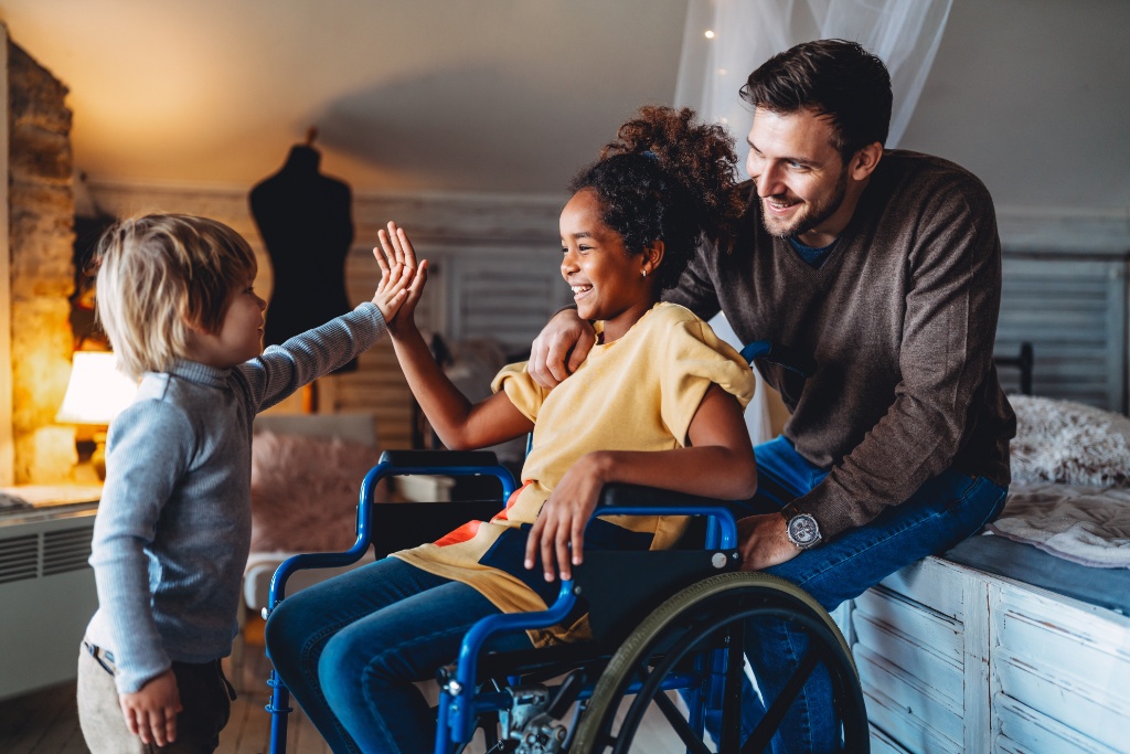 Caring for the Injured When Family and Friends Provide Support
