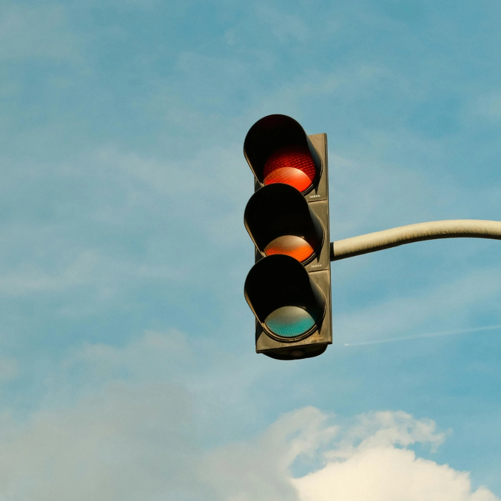 Collisions on Right Turn on Red Intersections