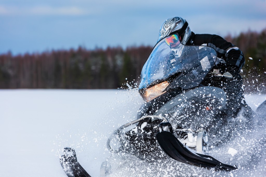 Safety Checklist for Your Snowmobiling Expedition