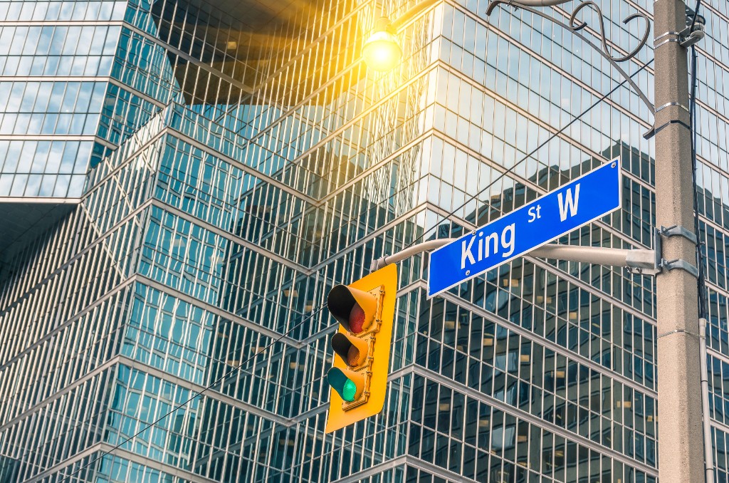 Traffic Signals Be Careful Even on a Green Light